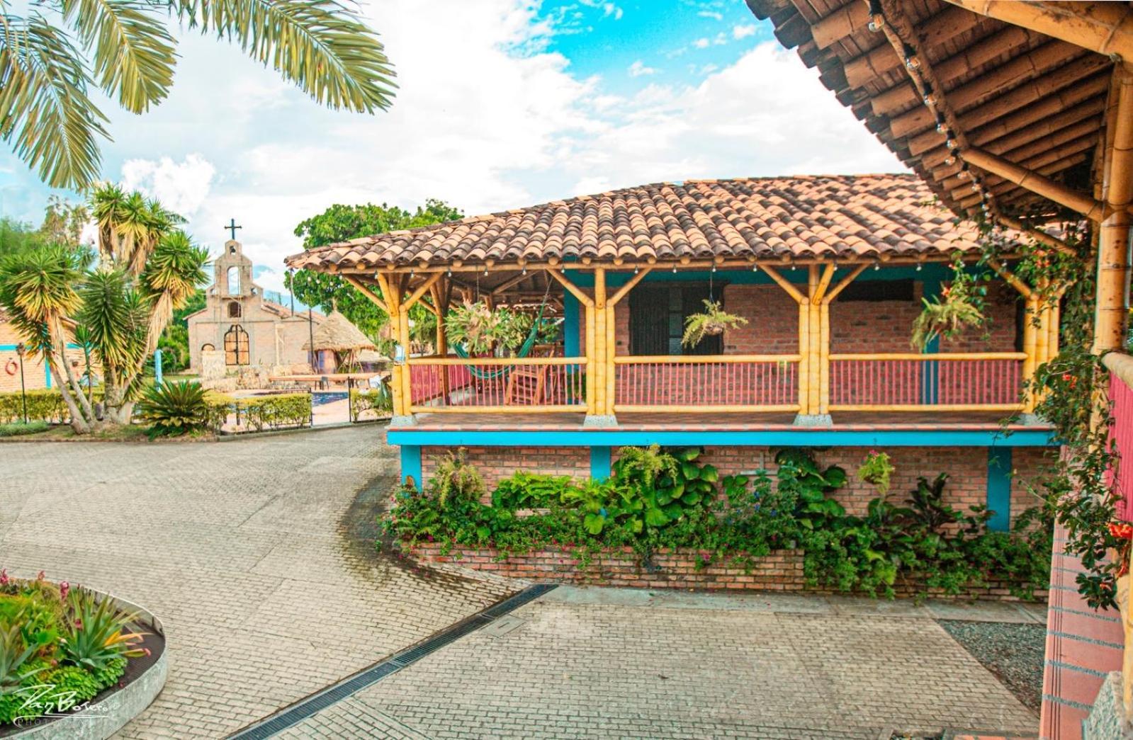 Finca Hotel El Diamante Calarca Luaran gambar